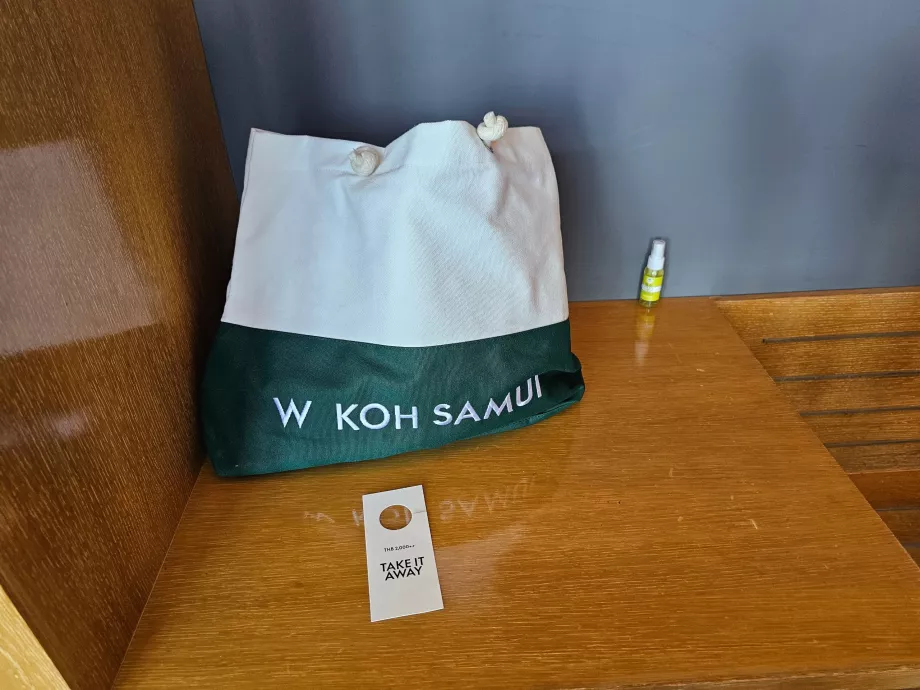 Torba plażowa i repelent