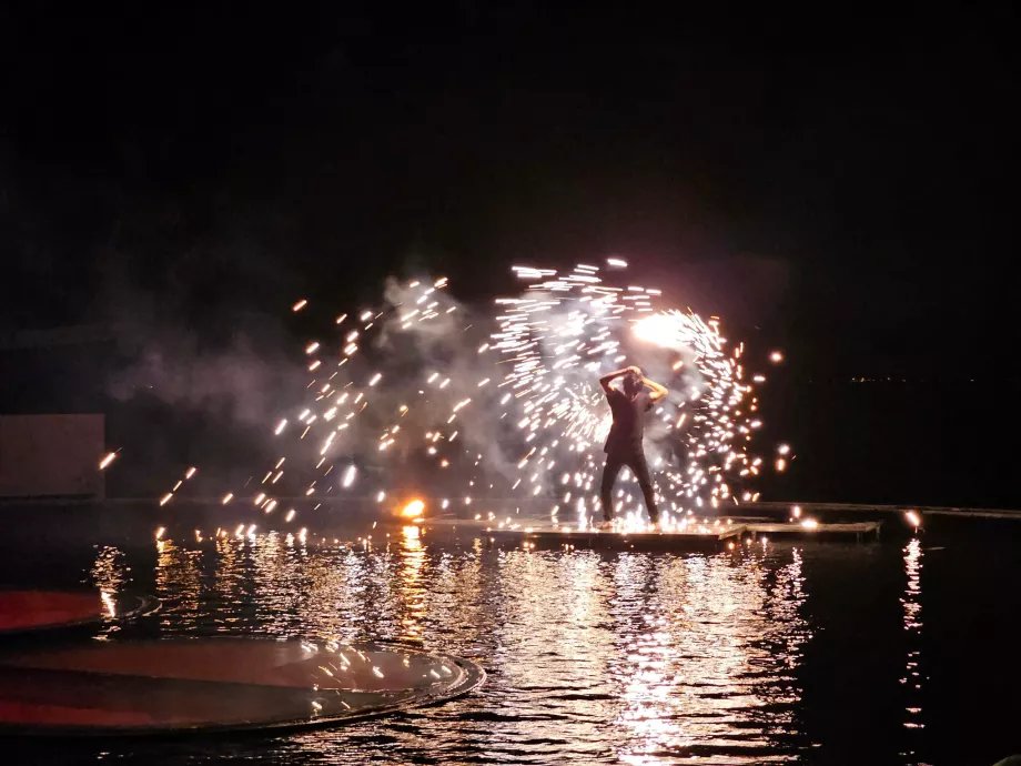 Pokaz ognia w WooBar