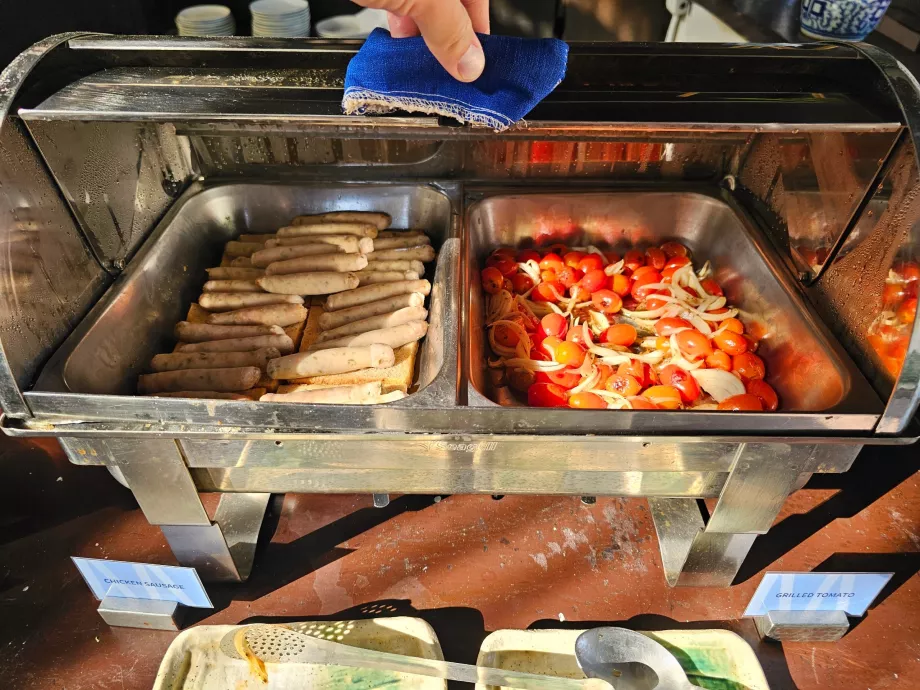 Śniadanie - ciepłe posiłki