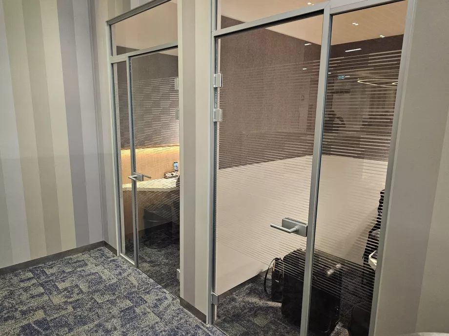 Kabiny zapewniające spokój w pracy