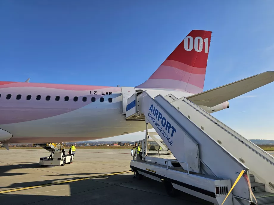 Wejście na pokład, lotnisko Czeskie Budziejowice