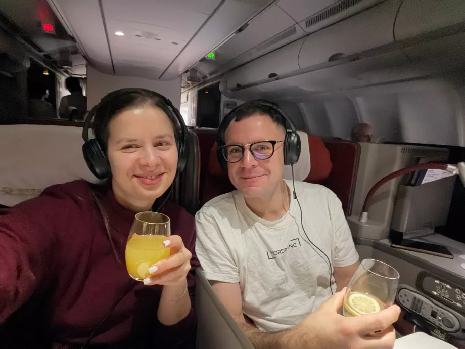 My na środkowych siedzeniach