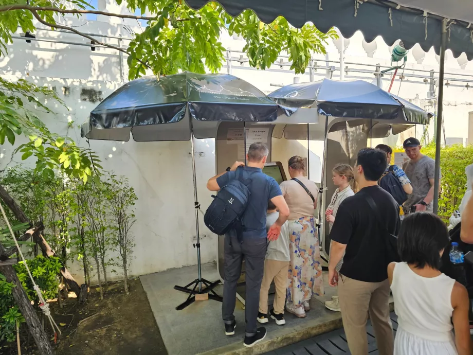 Grand Palace - kasy automatyczne