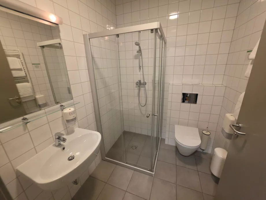 Air Hotel, łazienka