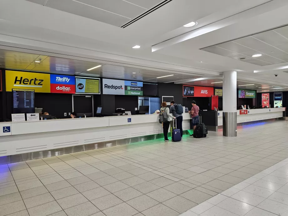 Stanowiska wypożyczalni samochodów, Terminal 2