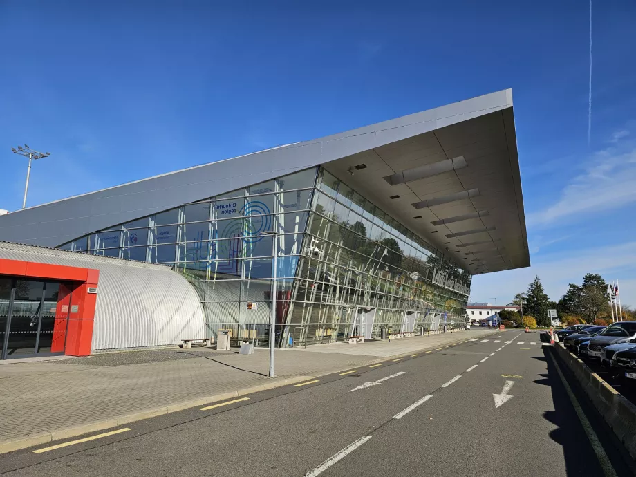 Terminal lotniska w Ostrawie