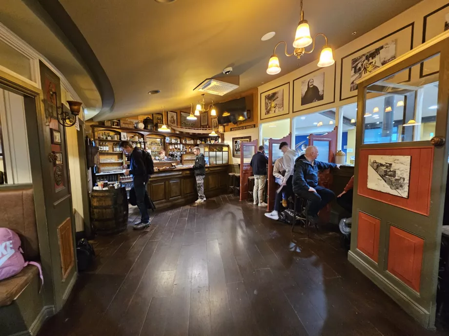 Pub po kontroli bezpieczeństwa