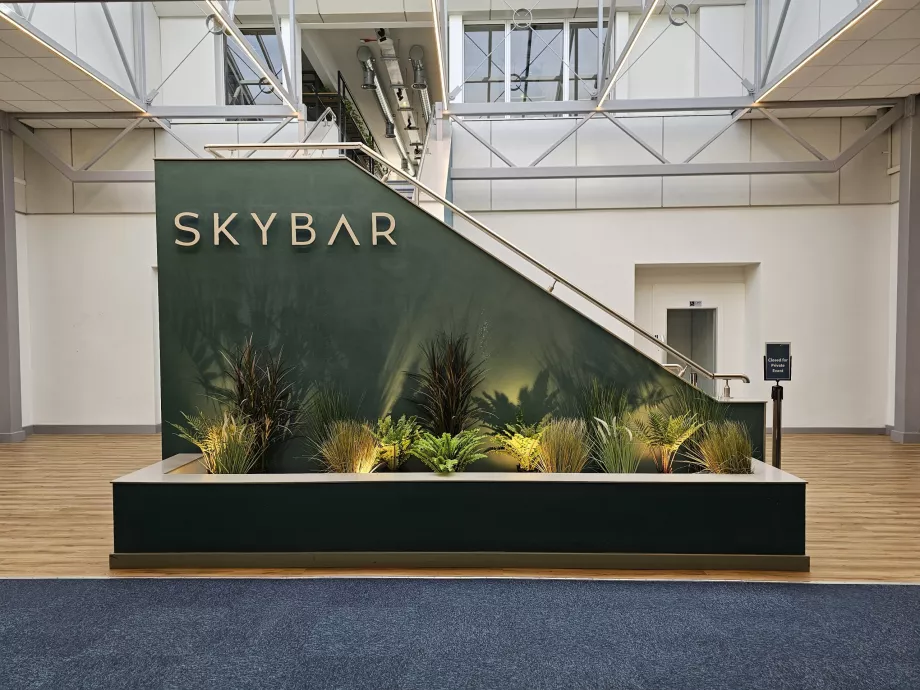 Skybar w strefie ogólnodostępnej
