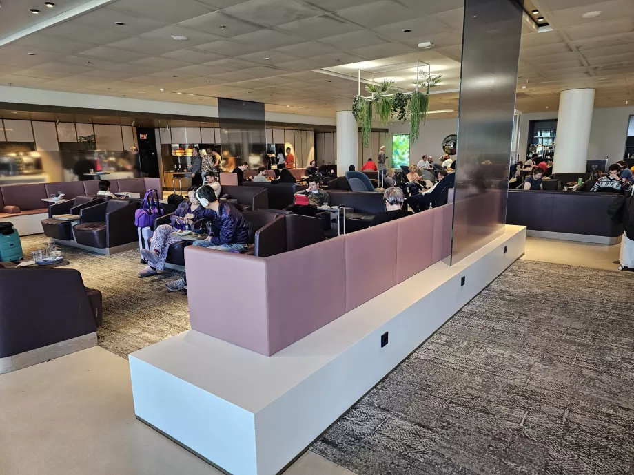 Ogólne środowisko Aspire Lounge