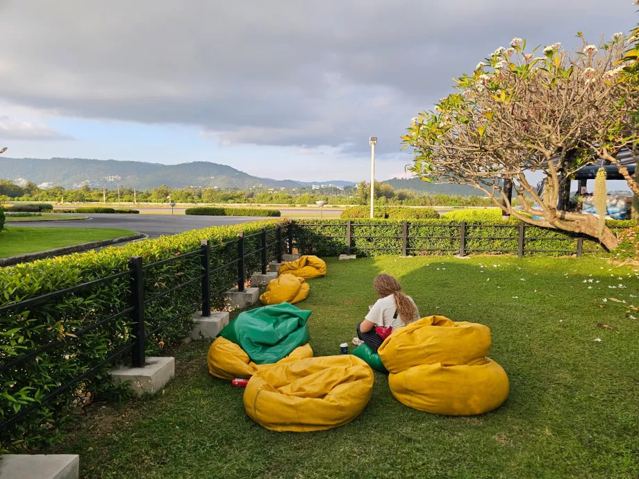 Strefa odpoczynku, strefa tranzytowa, część międzynarodowa