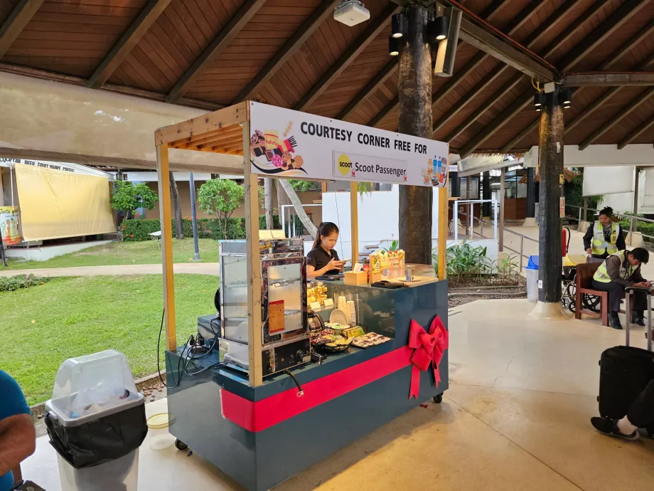 Bezpłatny poczęstunek od linii lotniczych Scoot