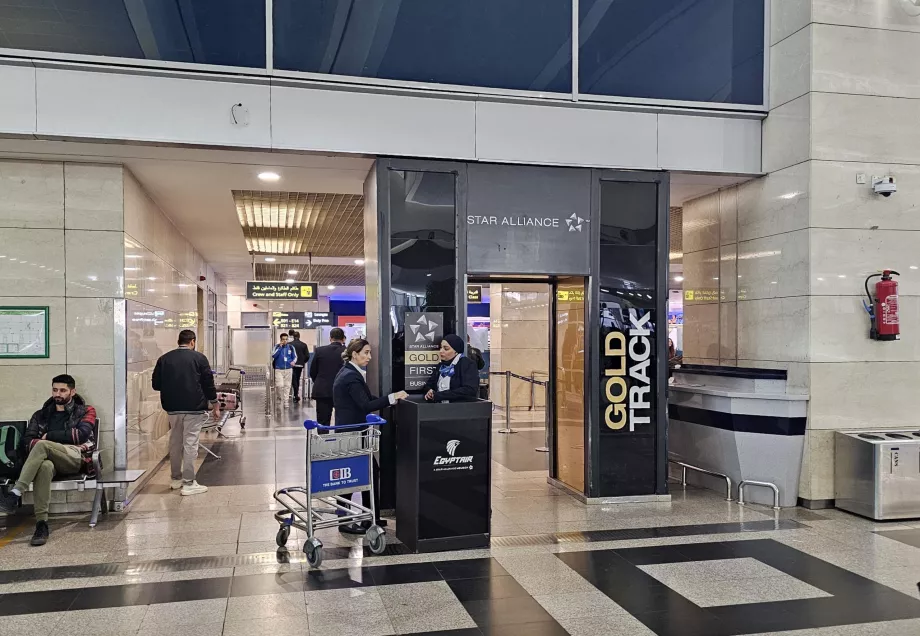 Szybka ścieżka do kontroli paszportowej, Terminal 3