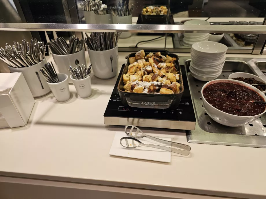 Kaiserschmarren z sosem śliwkowym