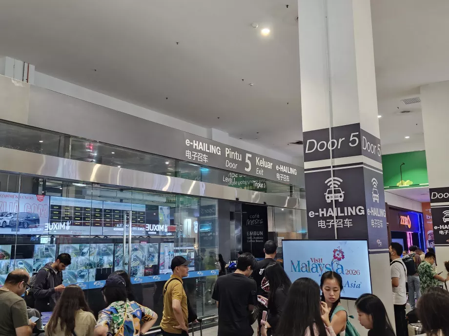 Stacja Grab, Terminal 2