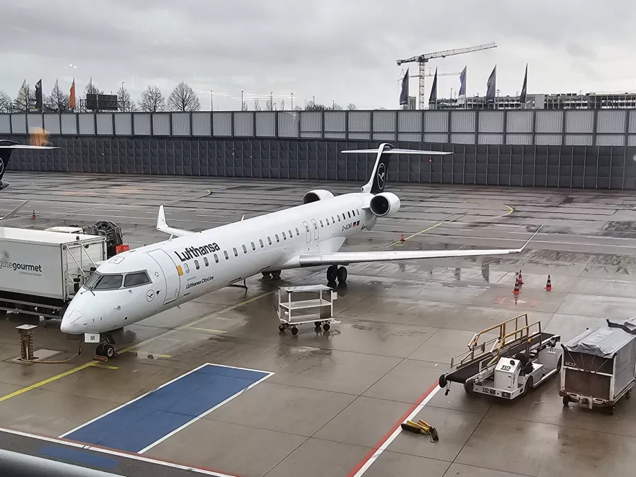 Mój samolot na stoisku w Monachium