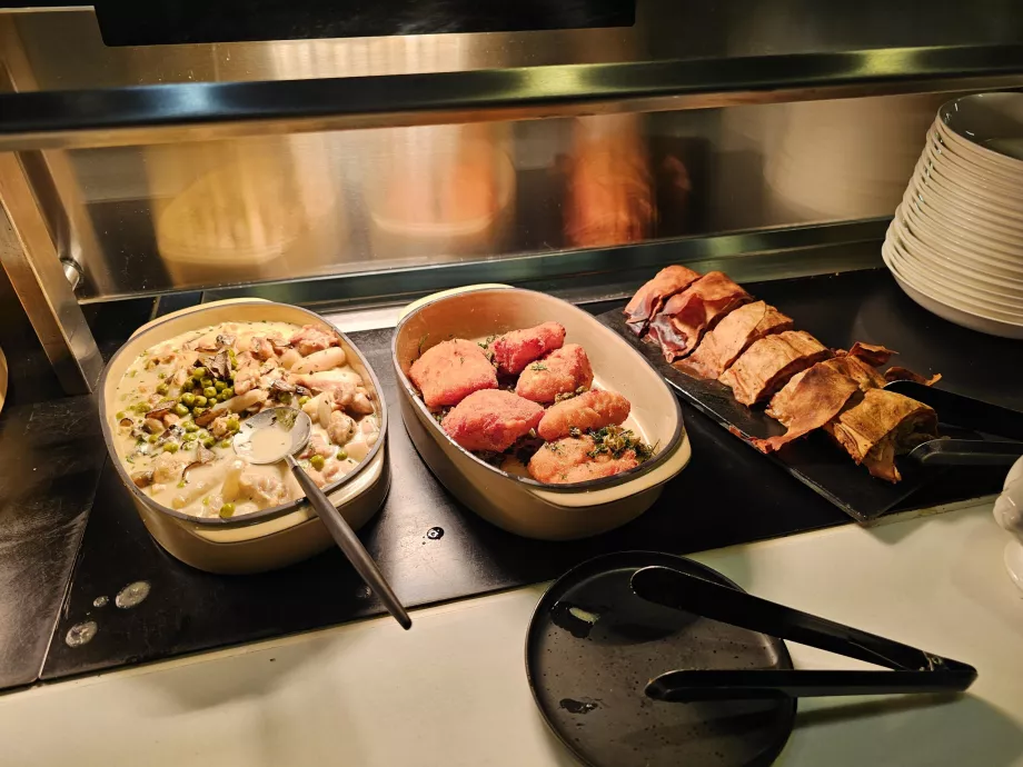 Bufet - menu na lunch