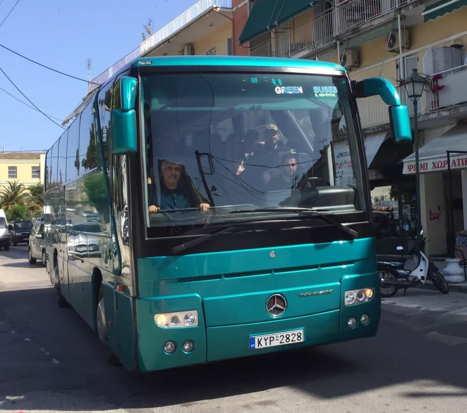 Korfu Zielony Autobus