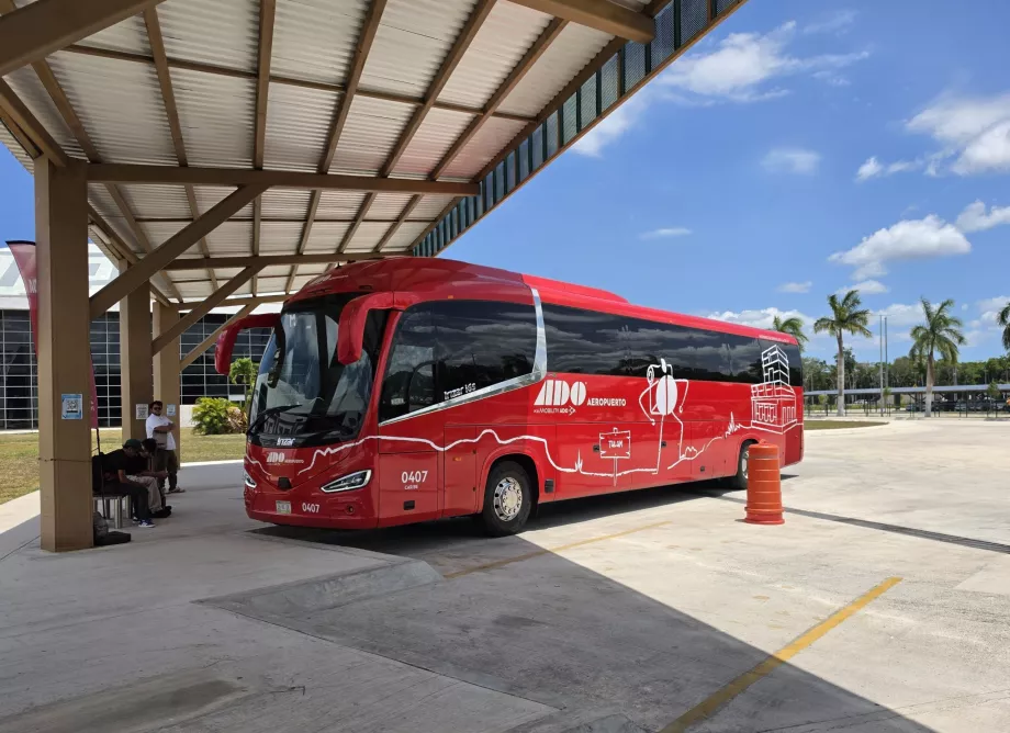 Przystanek autobusowy ADO