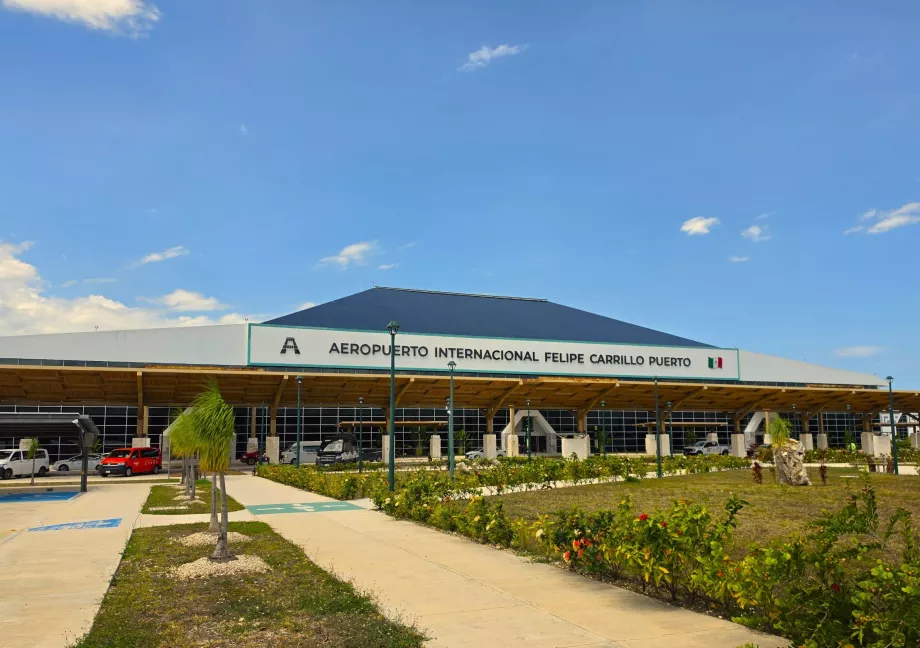 Terminal lotniska w Tulum TQO
