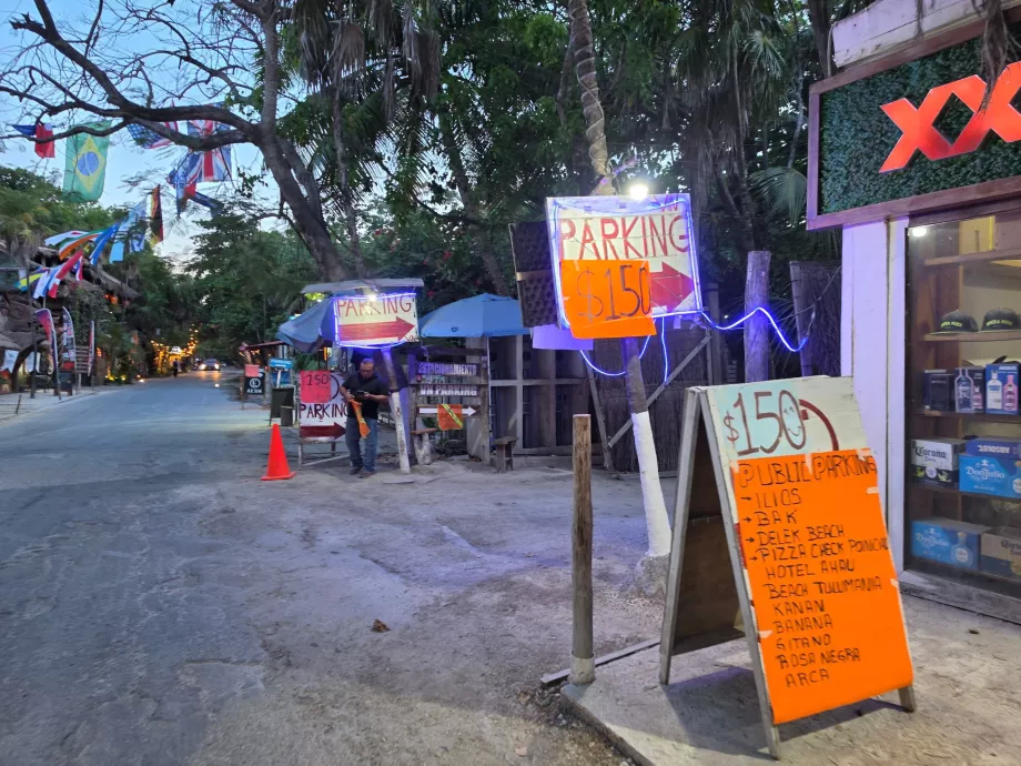Parking w Tulum