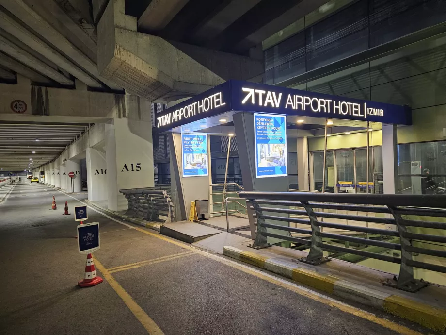 Hotel lotniskowy TAV
