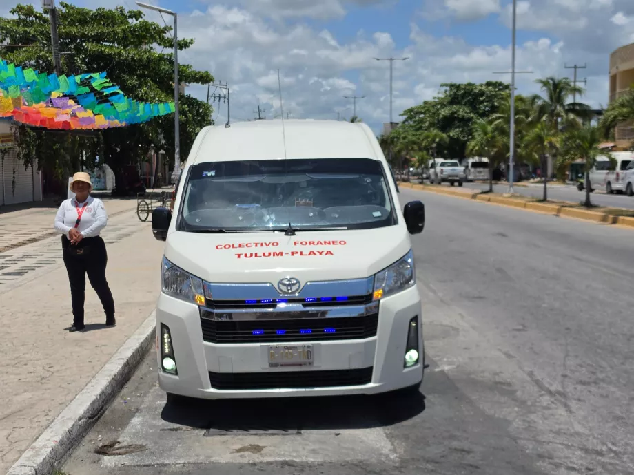 Colectivo – punkt odbioru w centrum Tulum