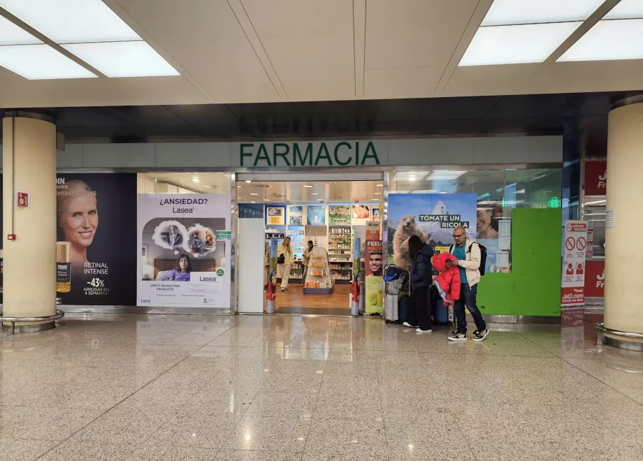 Apteka w Terminalu 2