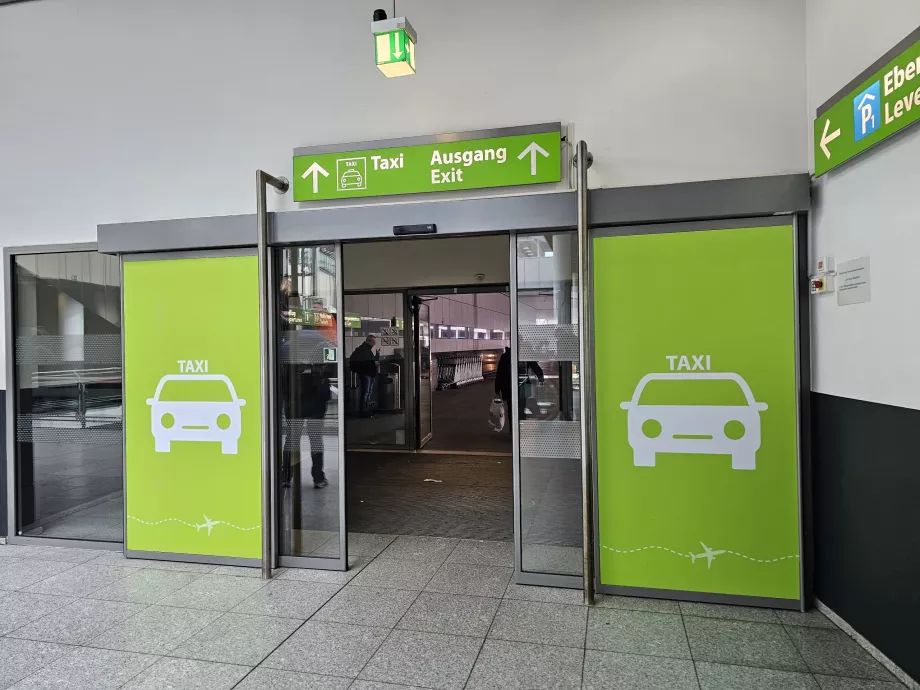 Wyjście do taksówek