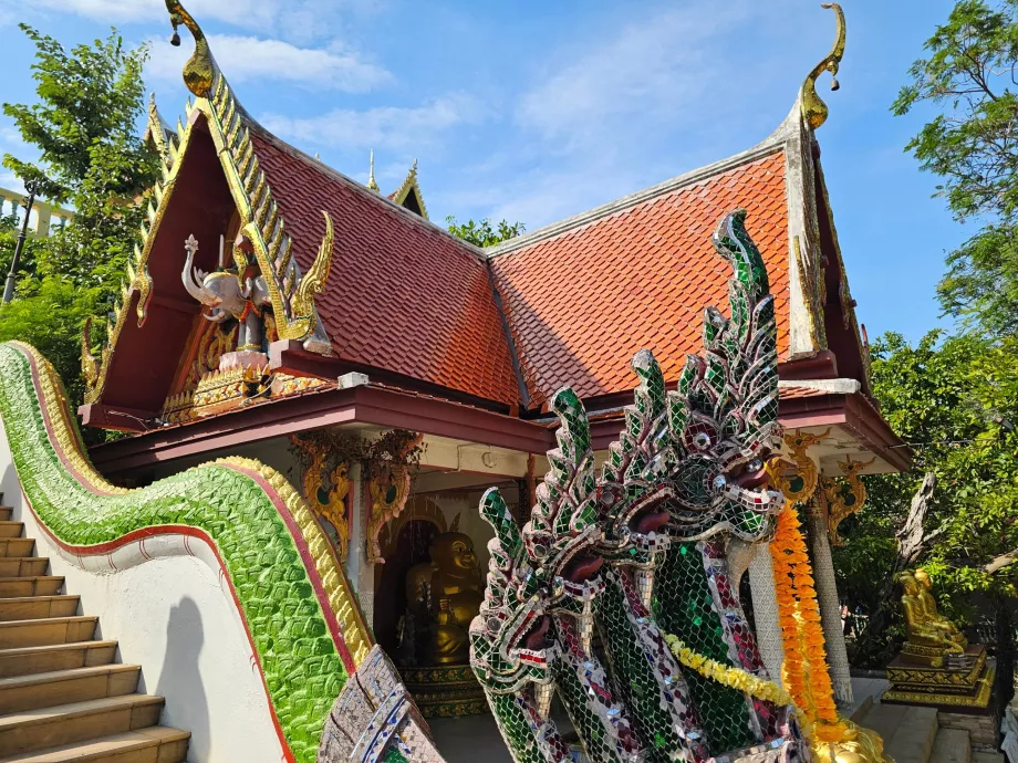 Wat Phra Yai