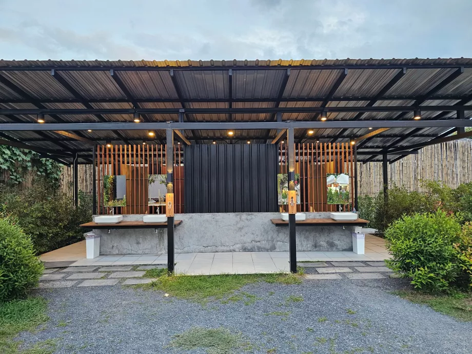 Freewave Market - bezpłatne toalety