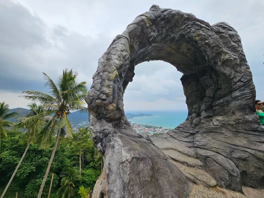 Widok z Overlap Stone 2