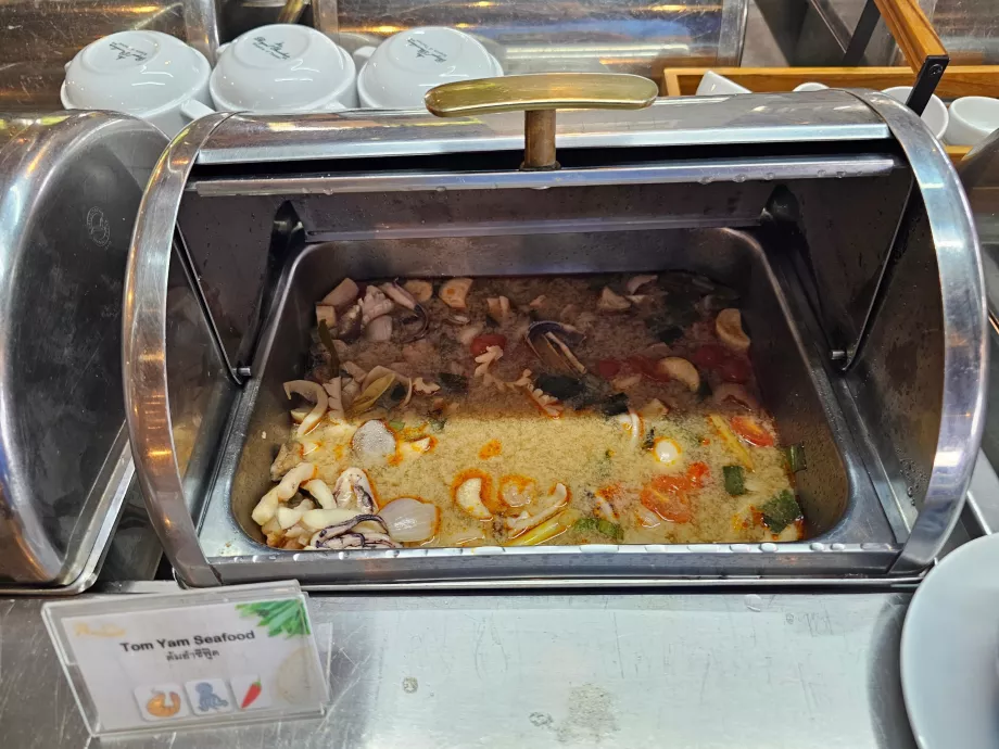 Śniadanie: zupa Tom Yam