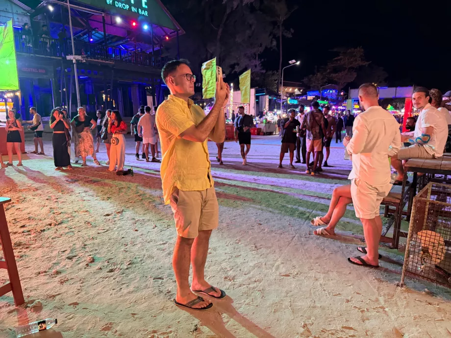 Ja na imprezie z okazji pełni księżyca