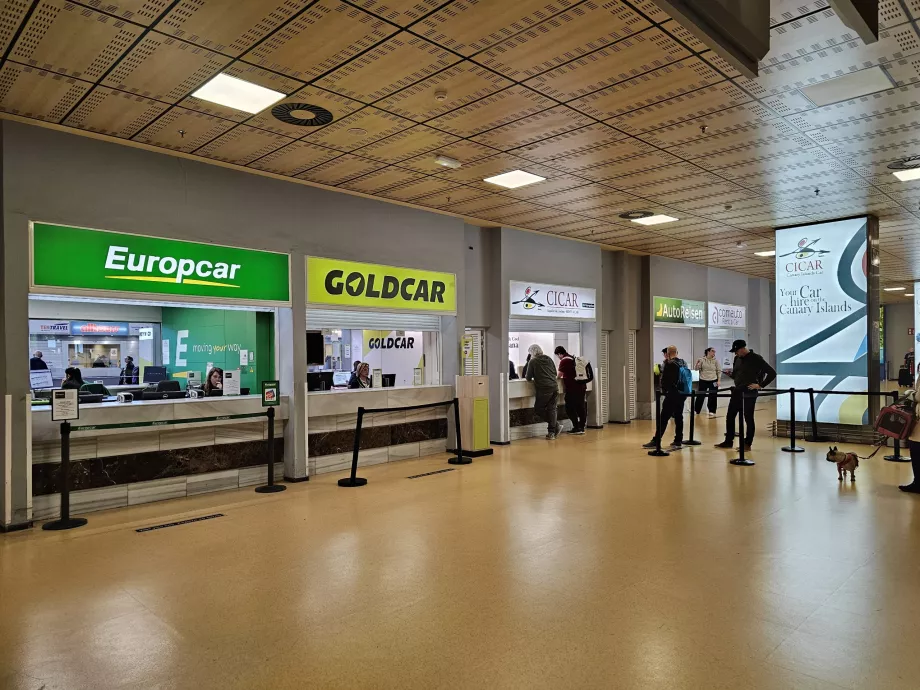 Wypożyczalnie samochodów