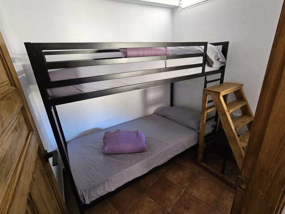 Następna sypialnia w apartamencie La Era