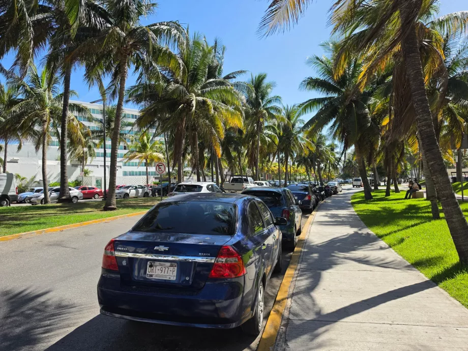 Parking w Punta Cancún