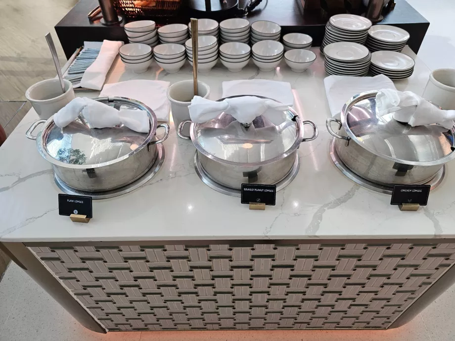 Śniadanie w restauracji Rise