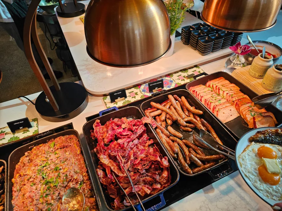 Śniadanie w restauracji Rise