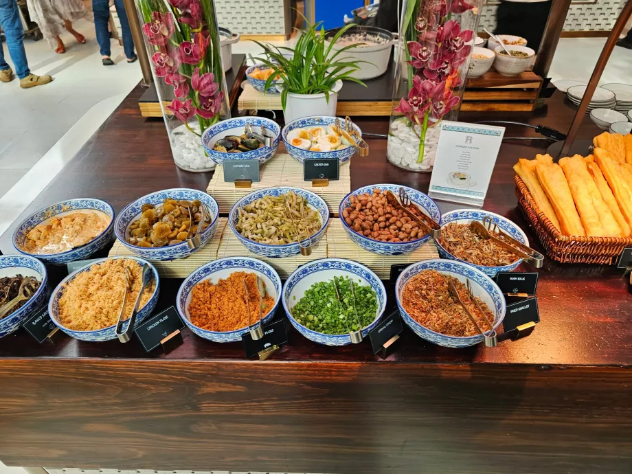 Śniadanie w restauracji Rise