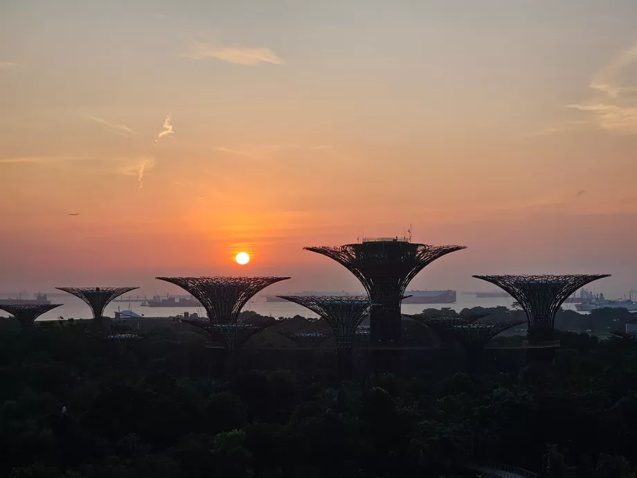 Wschód słońca - widok z pokoju