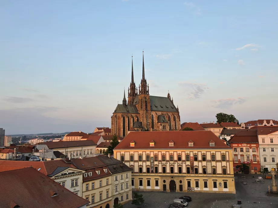 Bazylika św. Piotra o wschodzie słońca
