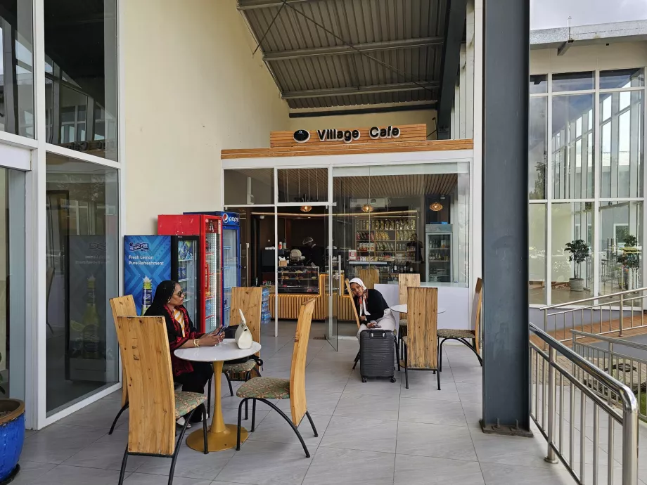 Kawiarnia w hali przylotów