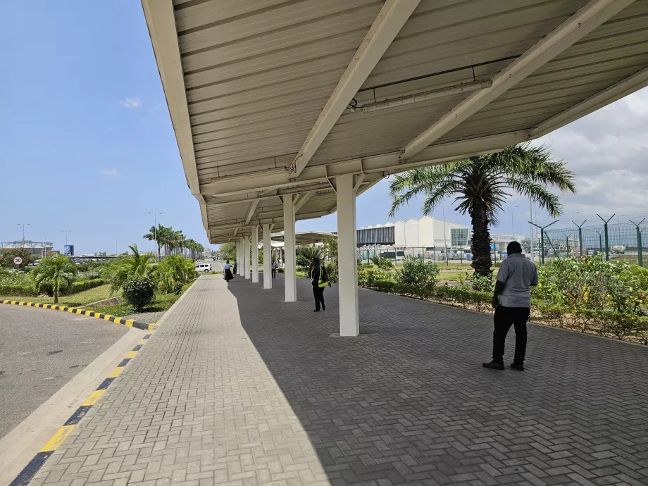 Przejście między terminalami 2 i 3