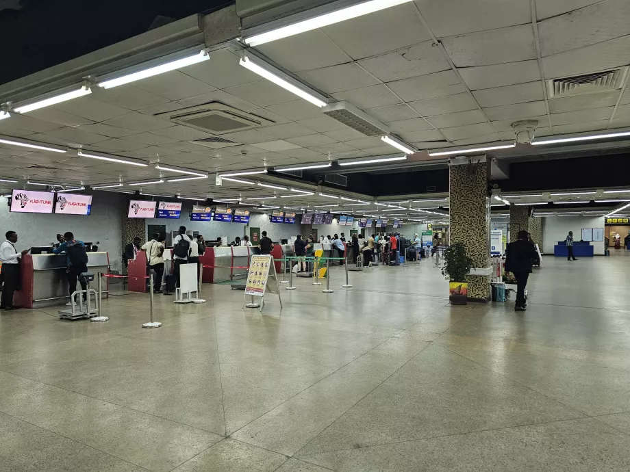 Stanowiska odprawy Terminal 2