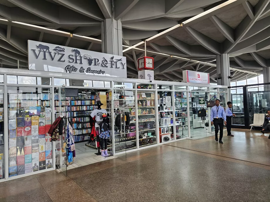 Sklep z pamiątkami, strefa tranzytowa, terminal 2