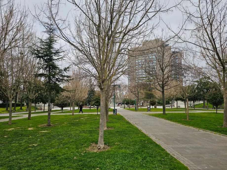 Park na placu Taksim