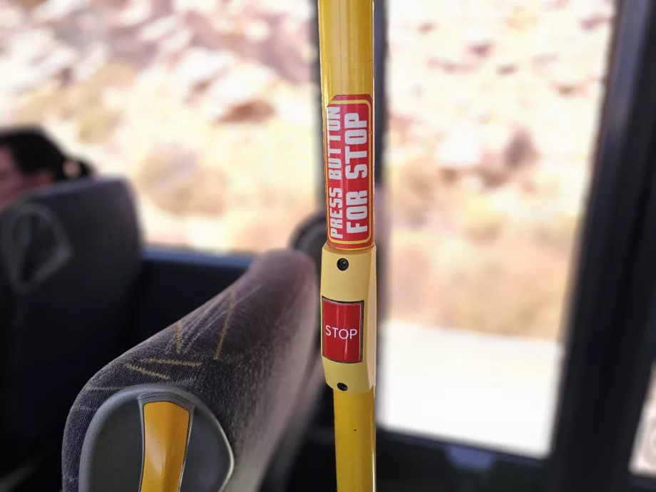 Przycisk stop w autobusach KTEL