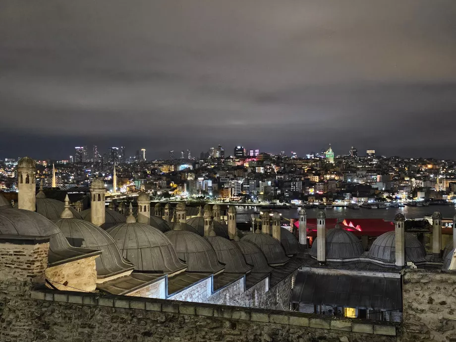 Meczet Sulejmana, widok na Stambuł