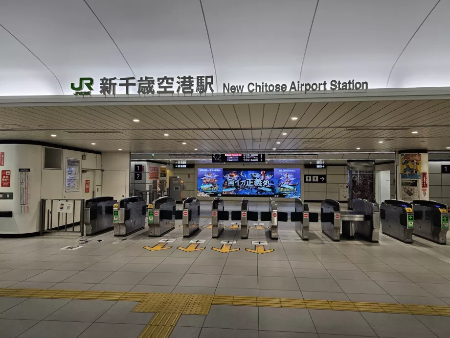 Wejście na stację kolejową