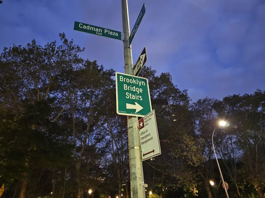 Wskazówki dojazdu do Brooklyn Bridge